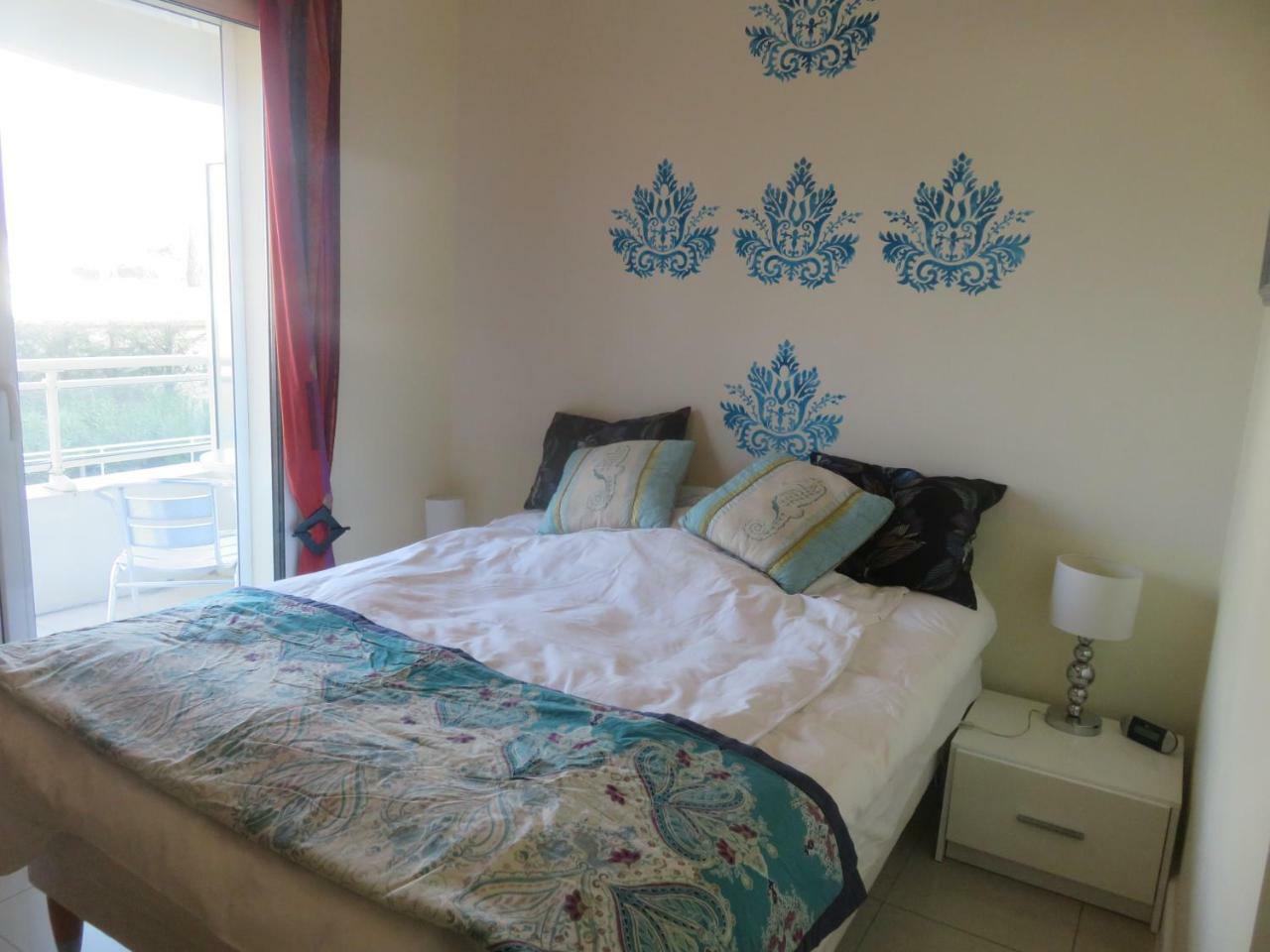 Stunning 2 Bed, 2 Bath Apt On The Cannes Sea Front Has Swimming Pool And Is A Secure Modern Building 464 Eksteriør billede
