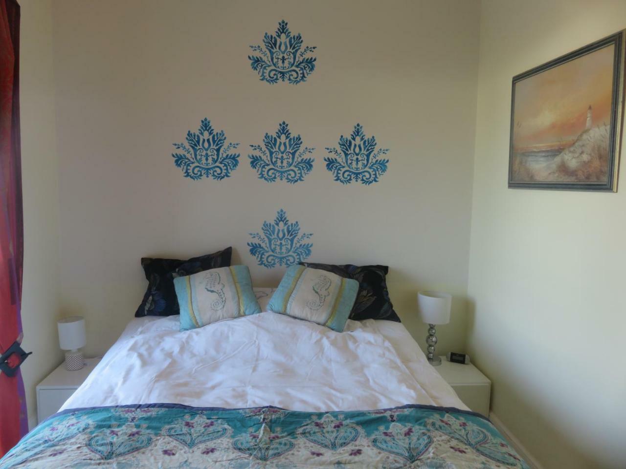 Stunning 2 Bed, 2 Bath Apt On The Cannes Sea Front Has Swimming Pool And Is A Secure Modern Building 464 Eksteriør billede